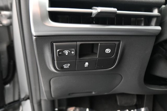 New 2026 Hyundai Tucson Limited AWD/4WD image 17