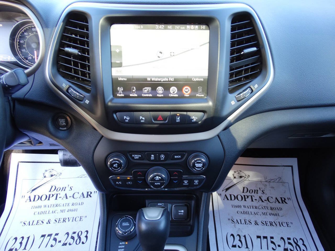 Used 2016 Jeep Cherokee 4WD Limited w/ Luxury Group w/ Luxury Group image 23