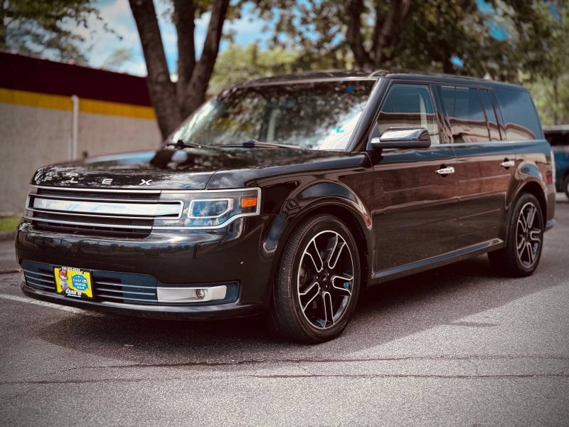 Used 2014 Ford Flex Limited w/ Equipment Group 303A AWD/4WD image 3
