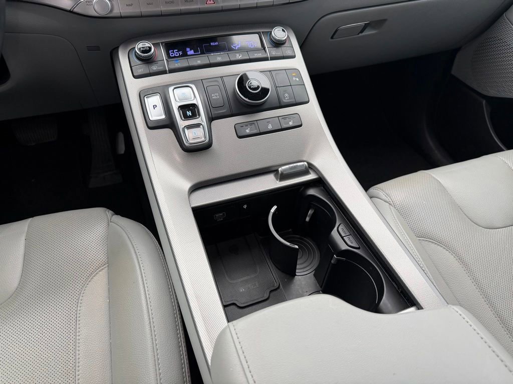 Used 2020 Hyundai Palisade SEL FWD image 15