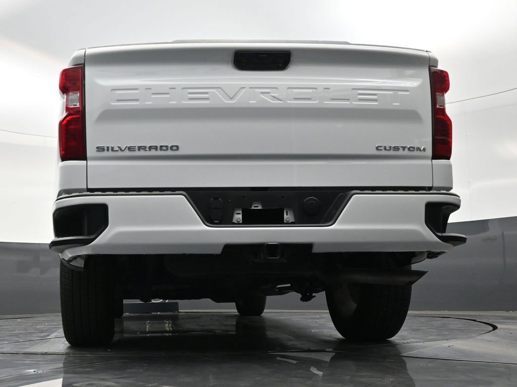 Used 2025 Chevrolet Silverado 1500 Custom image 23