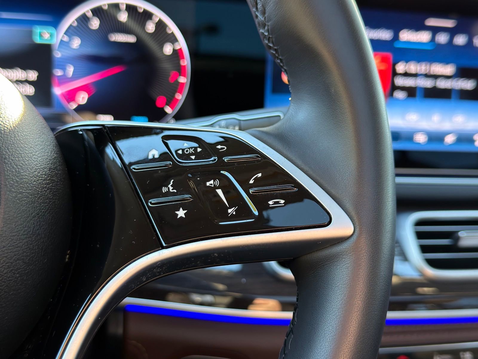 Certified 2024 Mercedes-Benz GLE 450 GLE 450 image 28