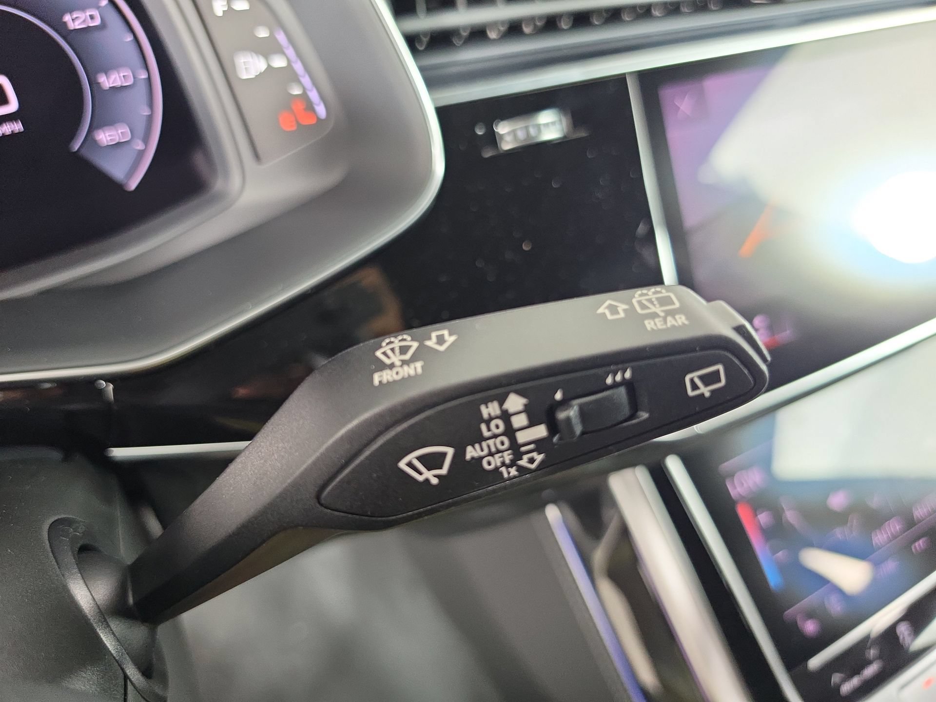 New 2026 Audi Q8 Premium Plus AWD/4WD image 24