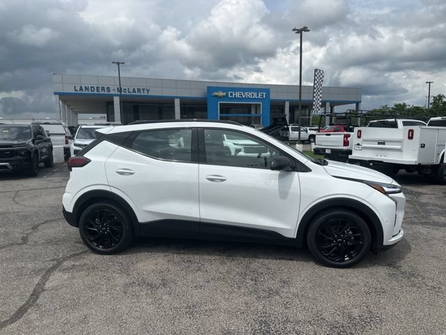 New 2027 Chevrolet Bolt RS w/ Super Cruise Package FWD image 2