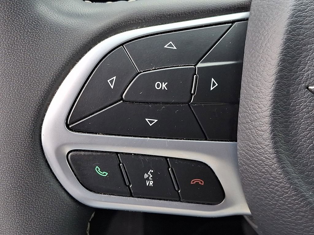 Used 2022 Chrysler Pacifica Touring-L AWD/4WD image 26