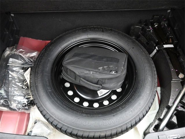 Used 2021 Volkswagen Atlas Cross Sport SE image 25