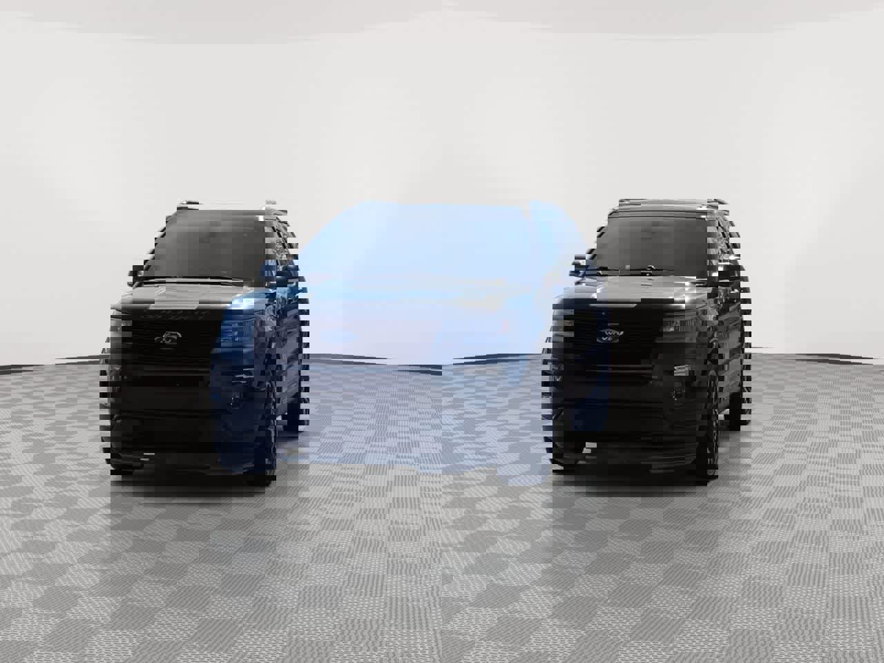 Used 2019 Ford Explorer Sport w/ Equipment Group 401A image 3