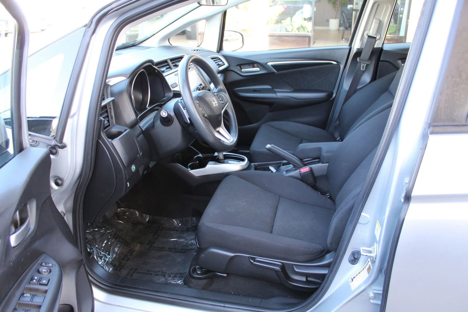 Used 2016 Honda Fit EX image 9