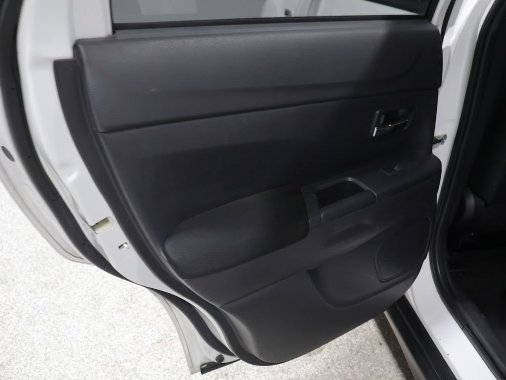 Used 2017 Mitsubishi Outlander Sport ES AWD/4WD image 18