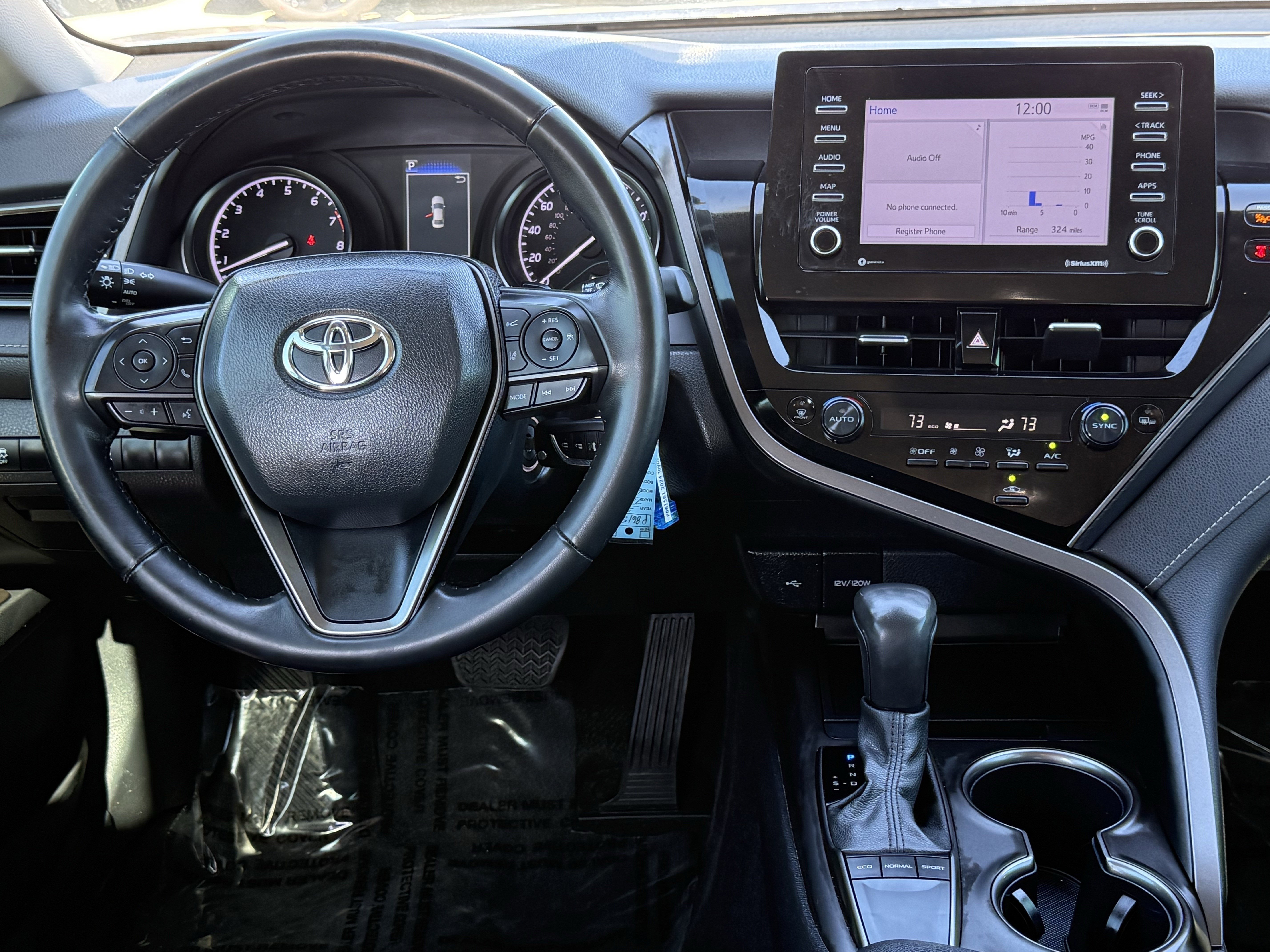 Used 2024 Toyota Camry SE image 13