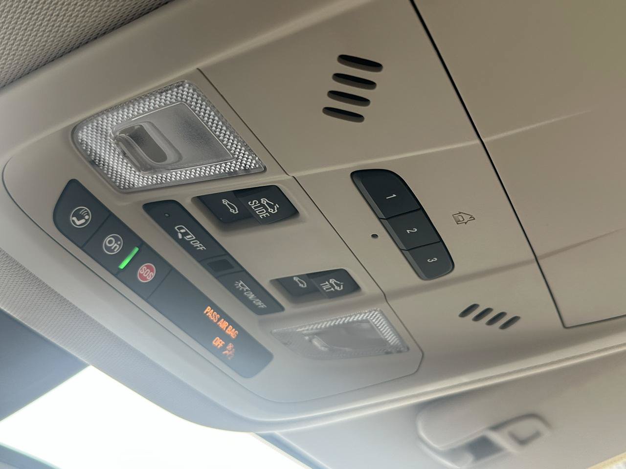 Used 2021 Buick Enclave Premium w/ Sun and Sites Package FWD image 53