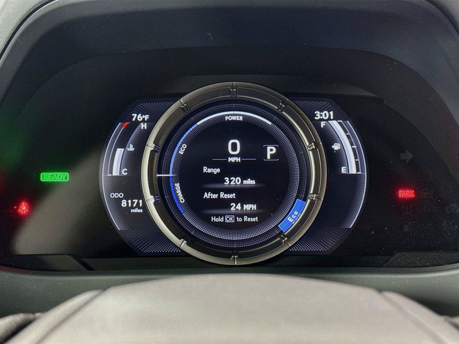 Used 2024 Lexus UX 250h F Sport FWD image 21