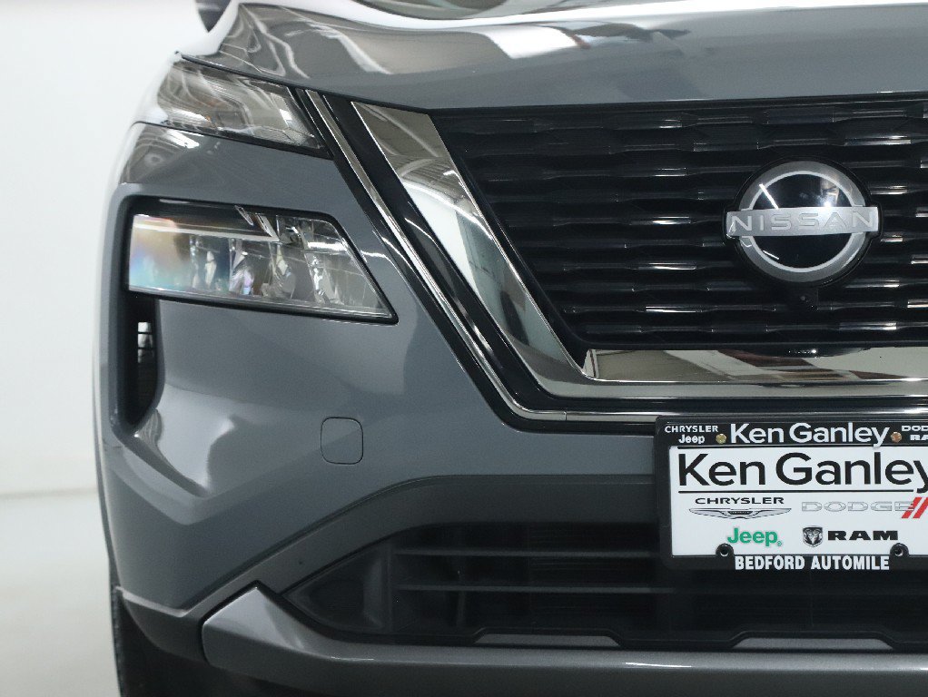 Used 2023 Nissan Rogue SL AWD/4WD image 6