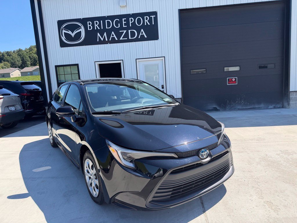 Used 2024 Toyota Corolla LE