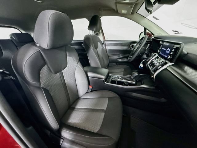 Used 2022 Kia Sorento LX FWD image 34