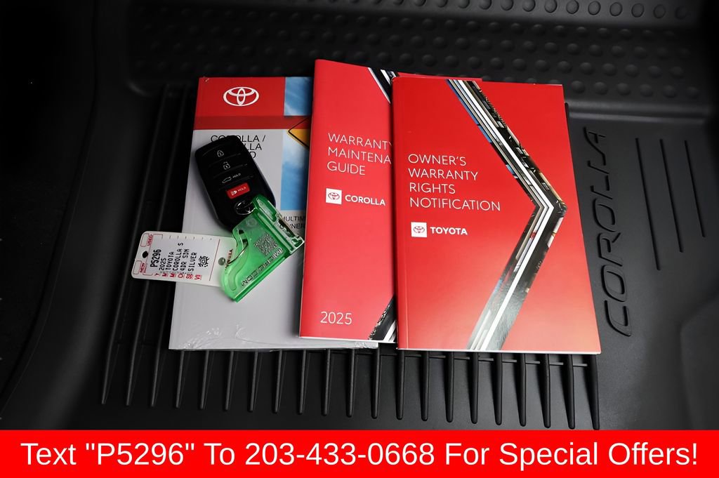 Certified 2025 Toyota Corolla SE w/ SE Premium Package FWD image 42