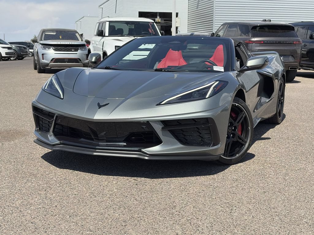 Used 2024 Chevrolet Corvette Stingray Premium Conv w/ Z51 Performance Package RWD image 4