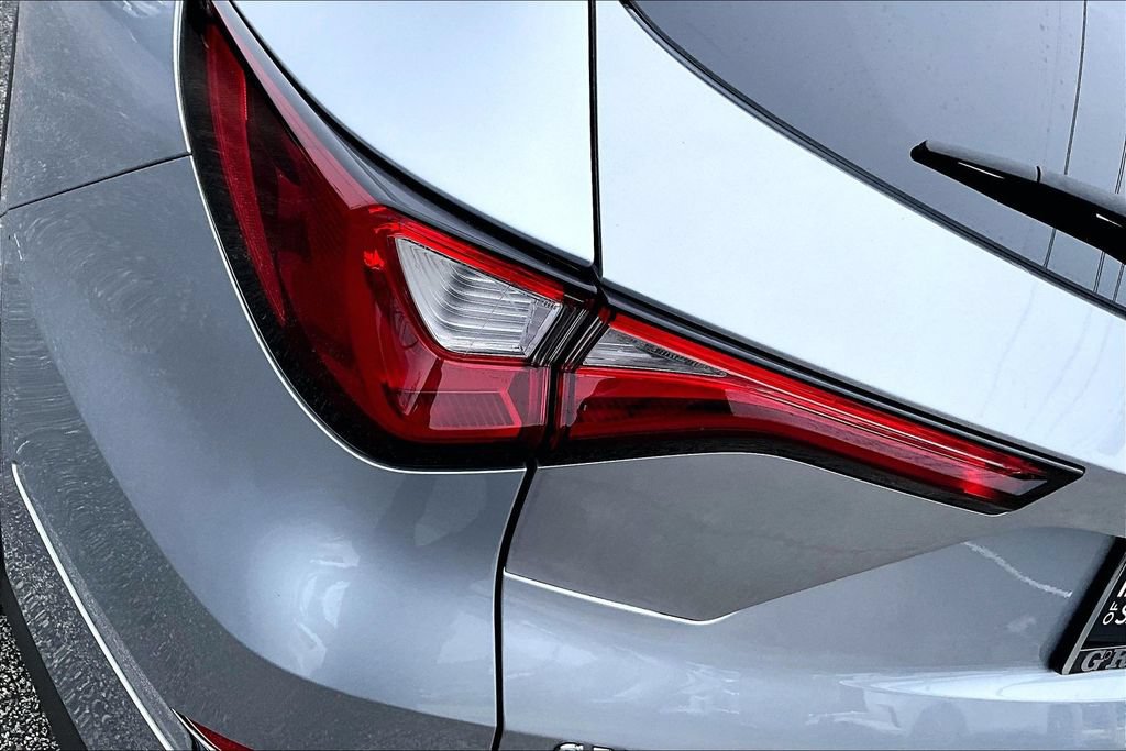 Used 2024 Acura MDX SH-AWD image 42