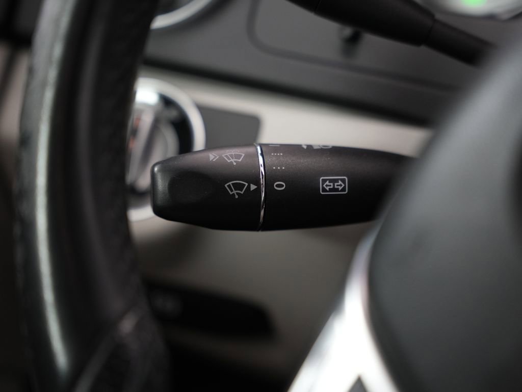 Used 2012 Mercedes-Benz C 300 4MATIC Sedan w/ Premium 1 Pkg image 14