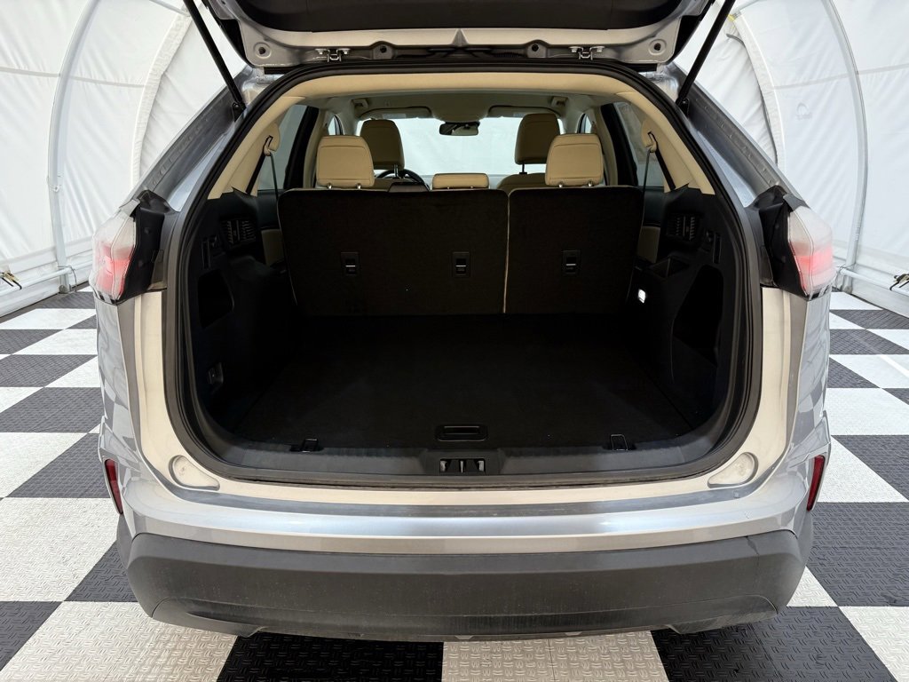 New 2024 Ford Edge SE image 4