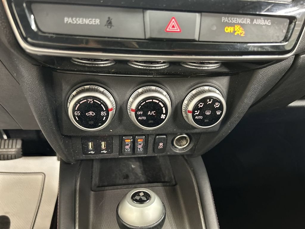 Used 2023 Mitsubishi Outlander Sport LE AWD/4WD image 16