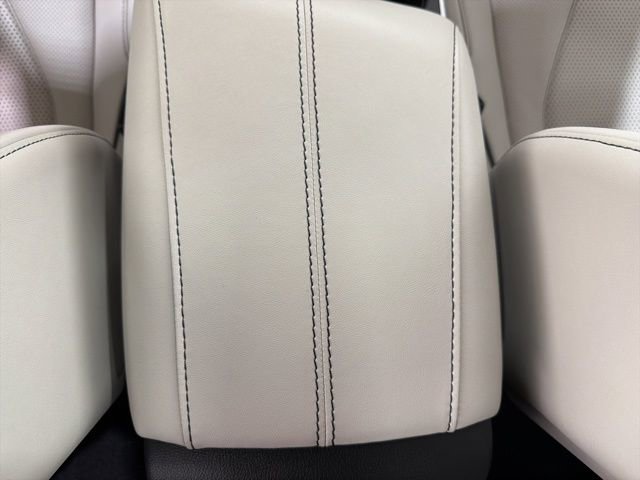 Certified 2025 Acura RDX SH-AWD w/ Advance Package image 43