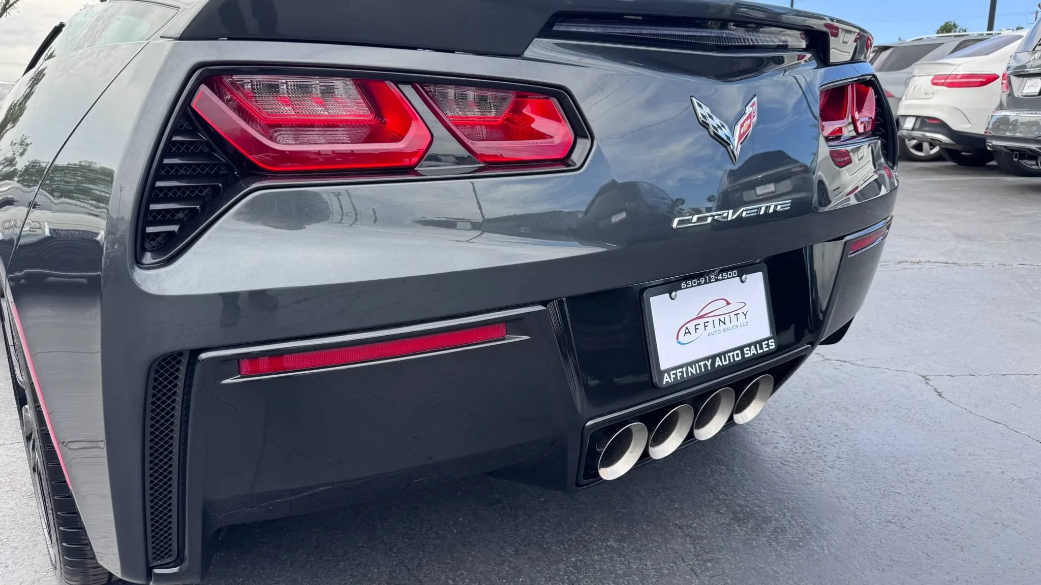 Used 2017 Chevrolet Corvette Stingray Coupe RWD image 6