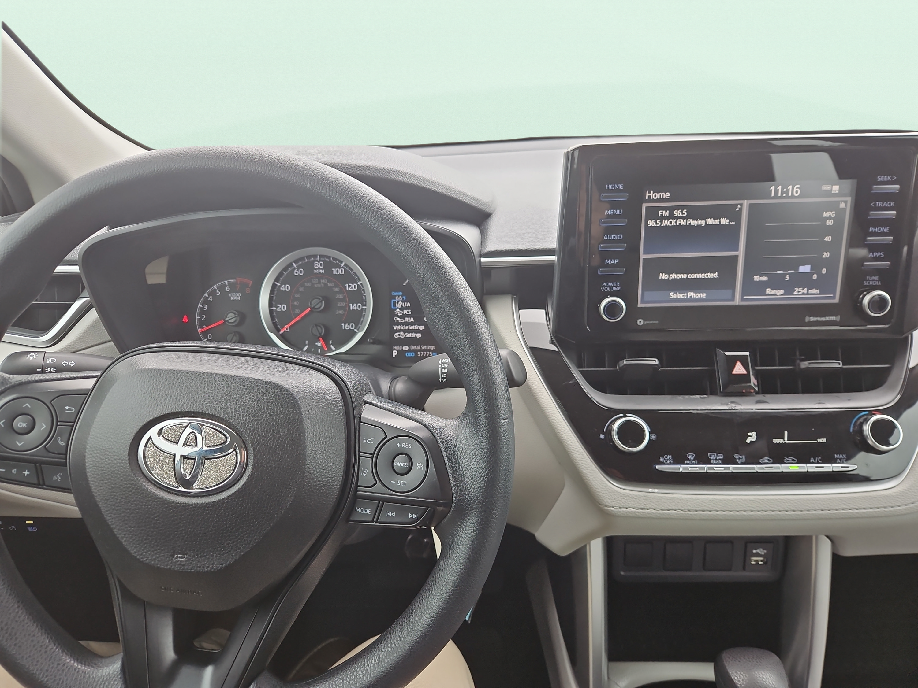 Used 2022 Toyota Corolla Cross L FWD image 10