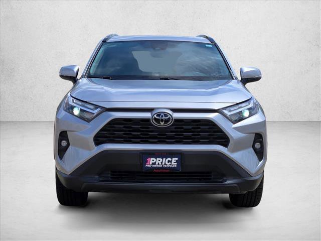 Used 2022 Toyota RAV4 XLE Premium FWD image 2