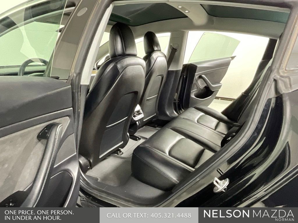 Used 2019 Tesla Model 3 Standard Range Plus RWD image 12