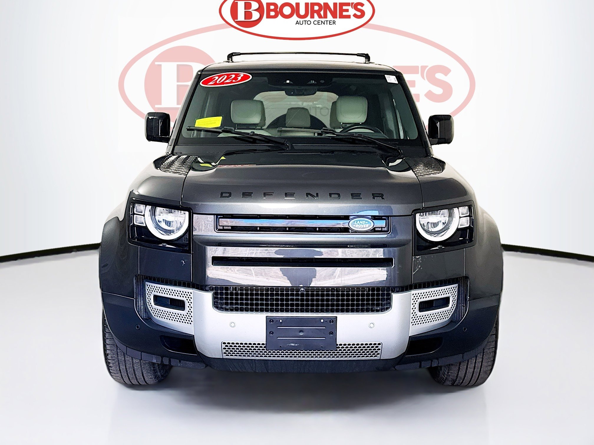 Used 2023 Land Rover Defender 110 S AWD/4WD image 7