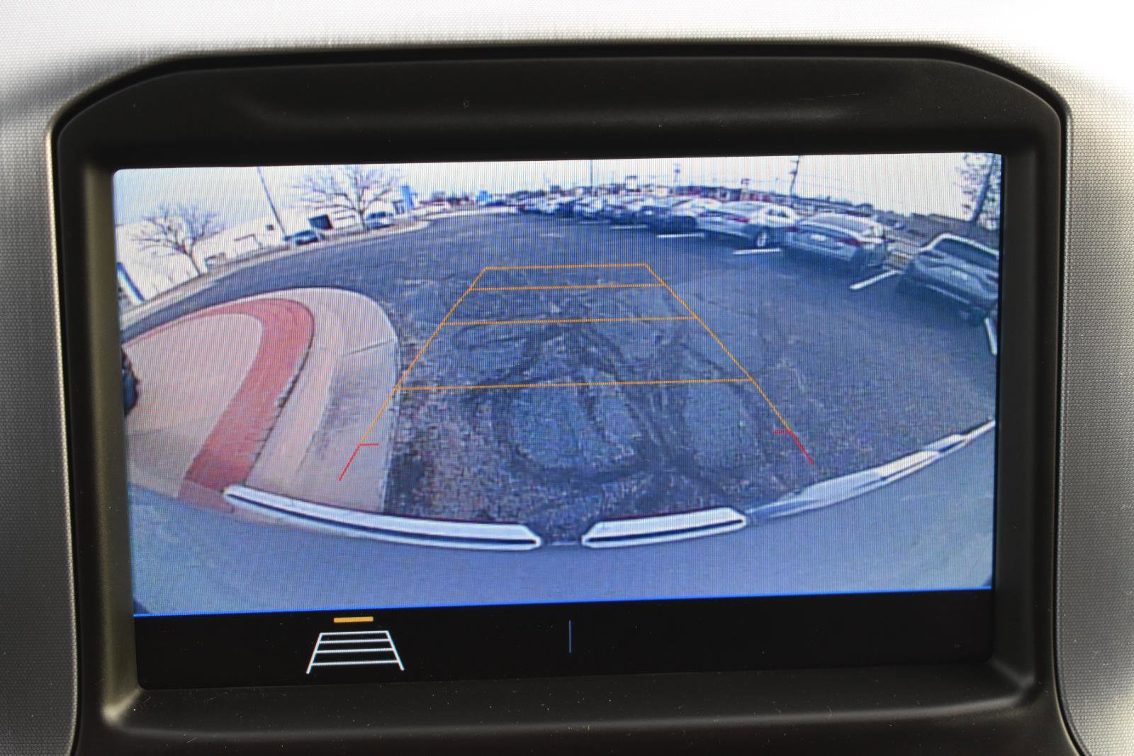 Used 2020 GMC Sierra 1500 SLE w/ Fleet Comfort Package image 5