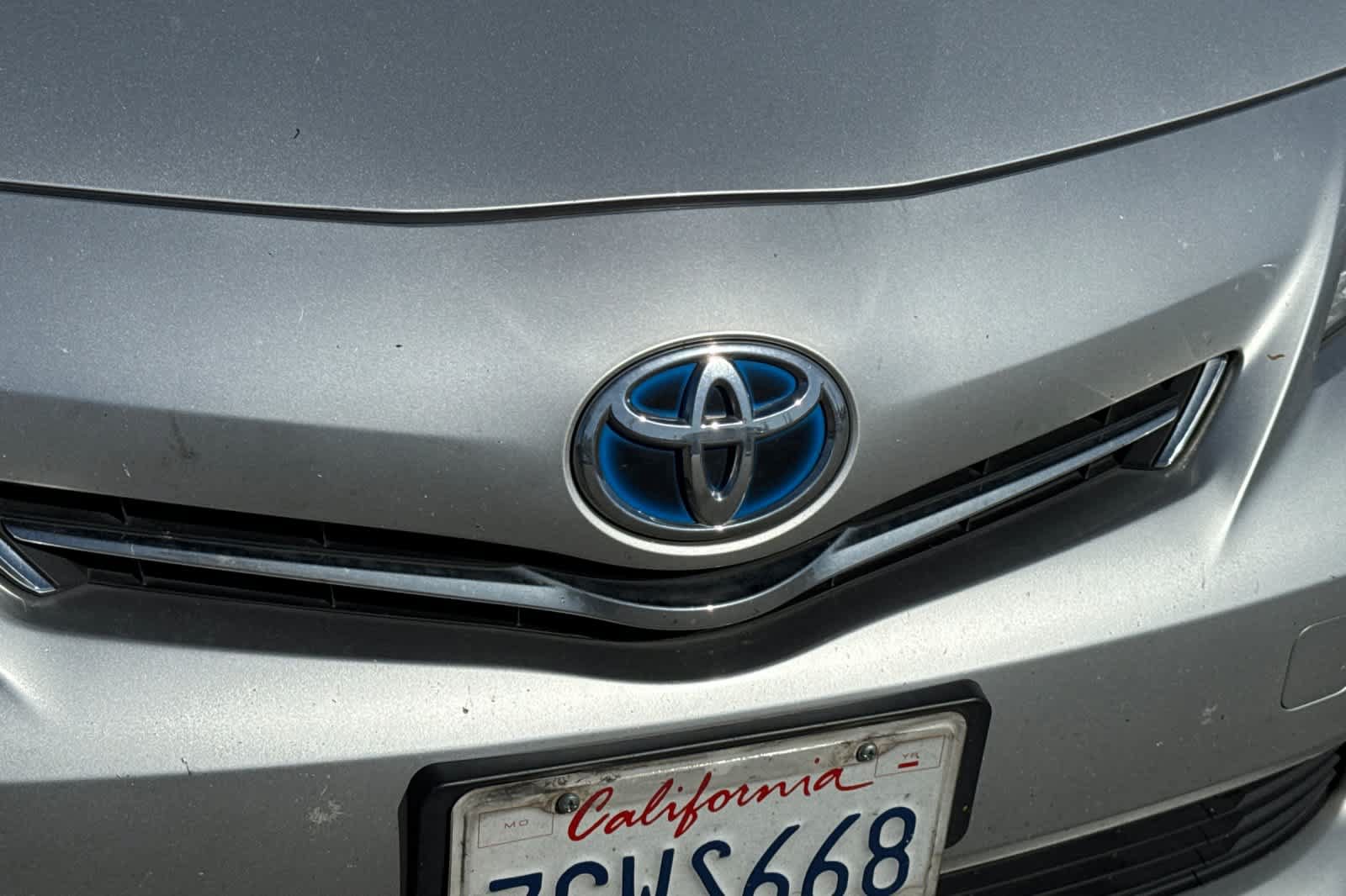 Used 2013 Toyota Prius V Two FWD image 16