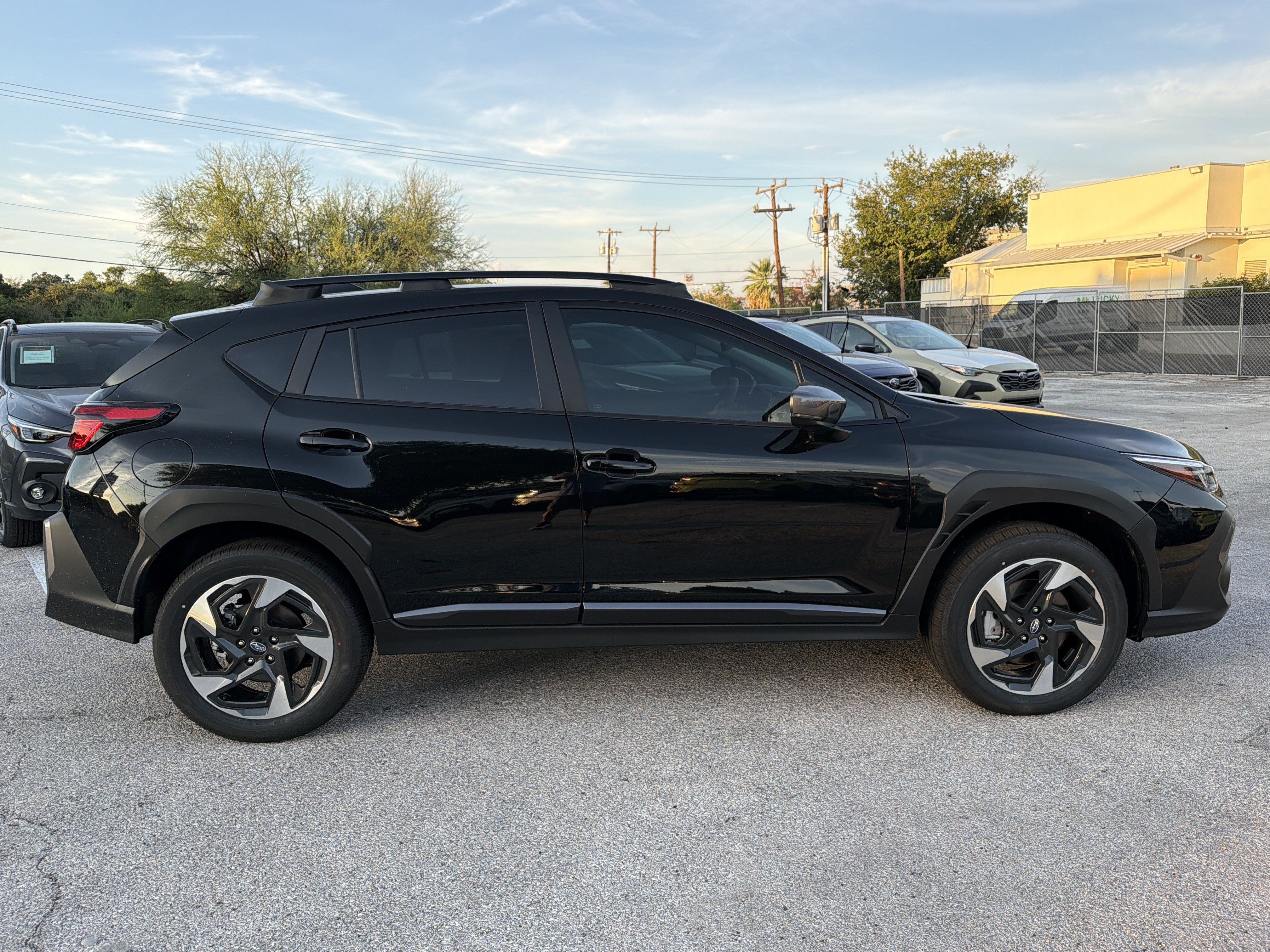 New 2026 Subaru Crosstrek 2.5i Limited AWD/4WD image 2