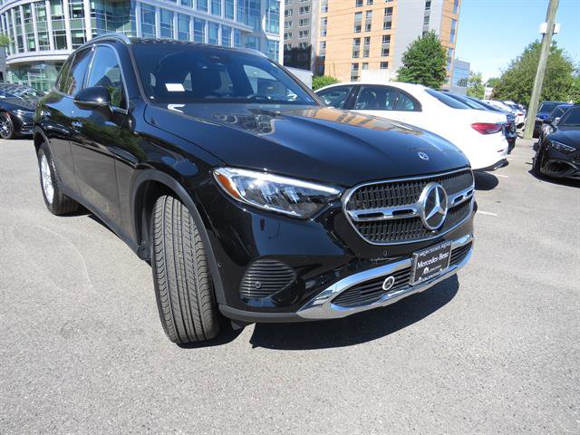 Used 2023 Mercedes-Benz GLC 300 4MATIC image 25
