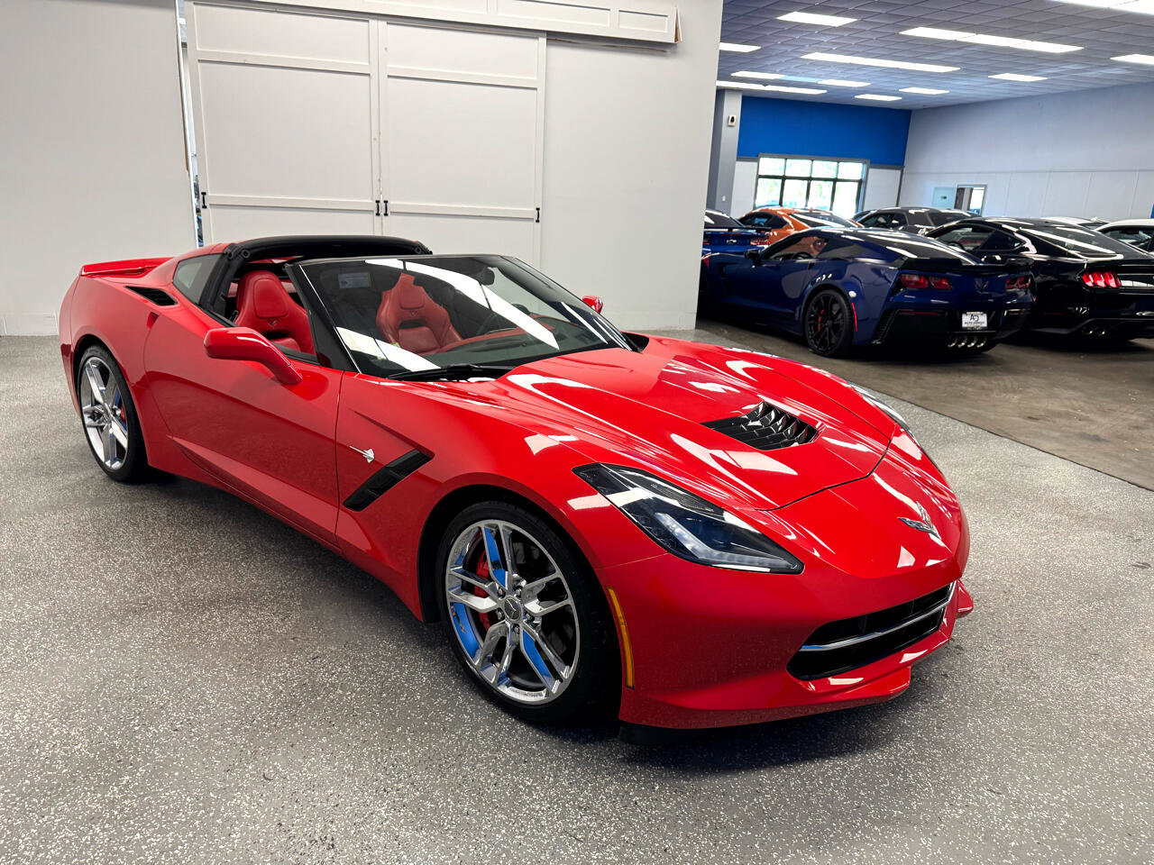 Used 2015 Chevrolet Corvette Stingray Coupe w/ 3LT Preferred Equipment Group video 2