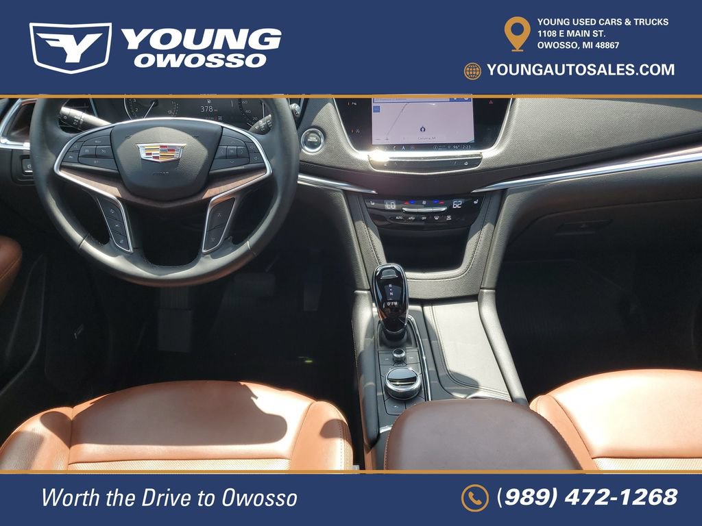 Certified 2025 Cadillac XT5 Premium Luxury w/ LPO, Floor Liner Package AWD/4WD image 25