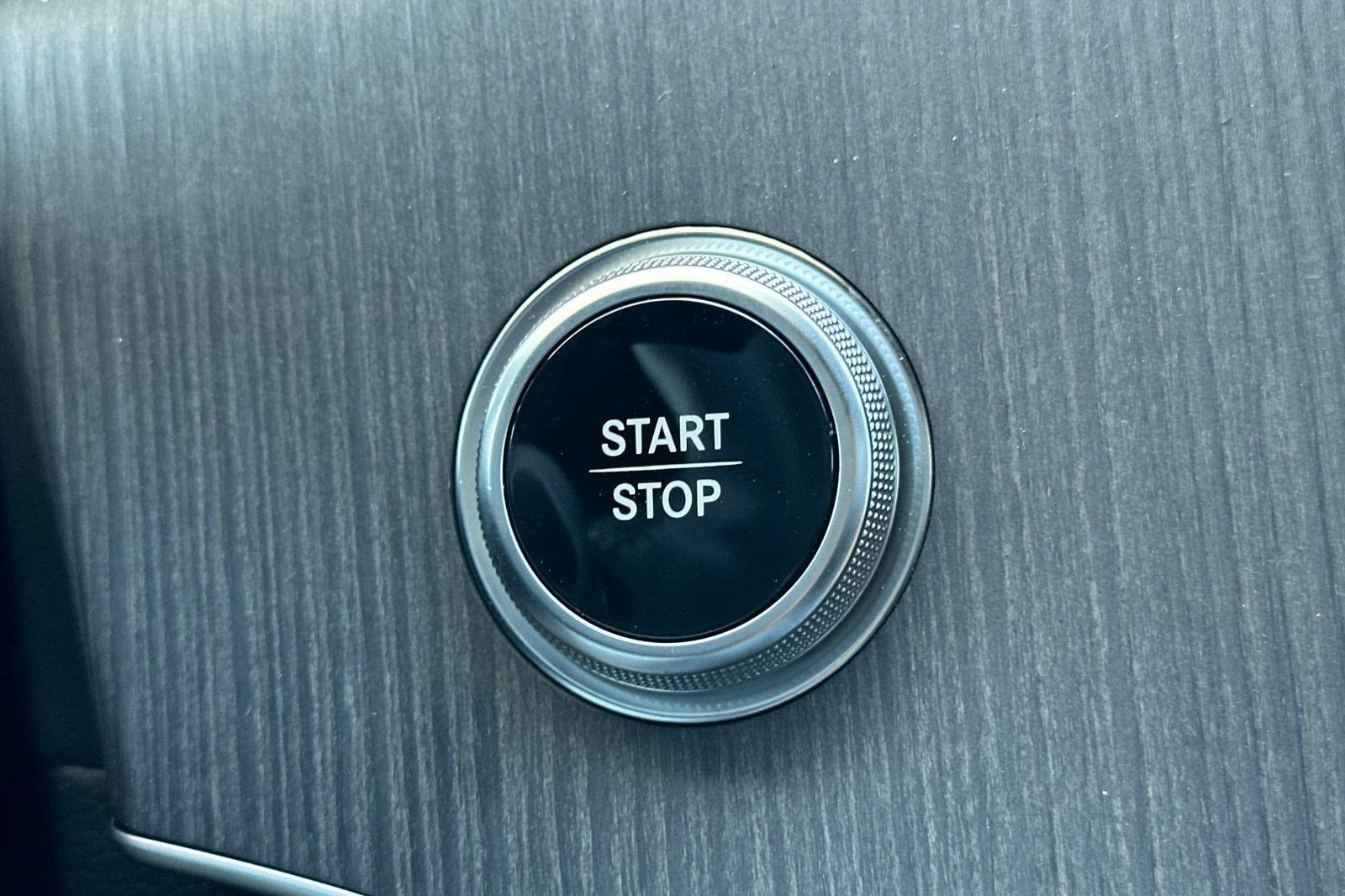 New 2025 Mercedes-Benz EQE 350+ 4MATIC SUV image 21