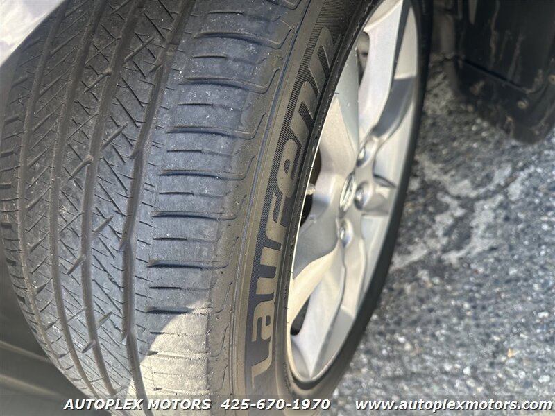 Used 2012 Acura TL FWD image 31