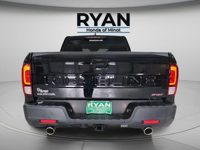 Used 2024 Honda Ridgeline Sport image 10