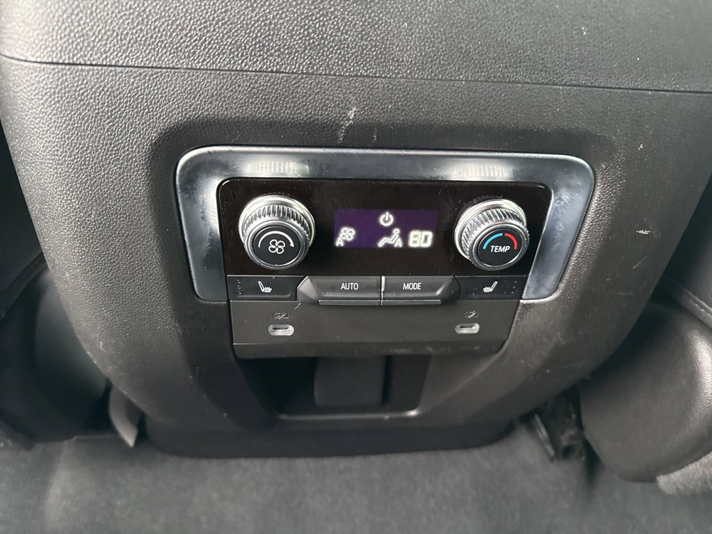 Certified 2022 GMC Yukon Denali w/ Denali Premium Package image 23