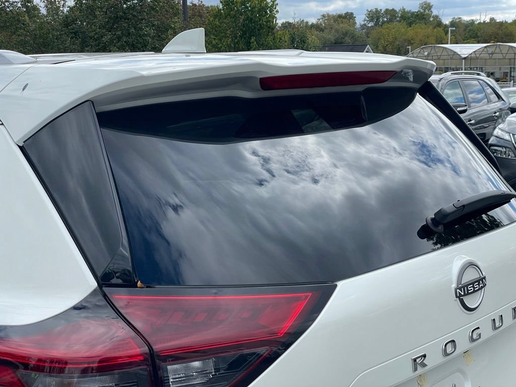 Certified 2023 Nissan Rogue SL w/ SL Premium Package AWD/4WD image 26