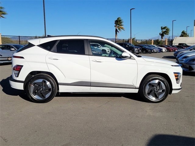 New 2025 Hyundai Kona SEL image 22