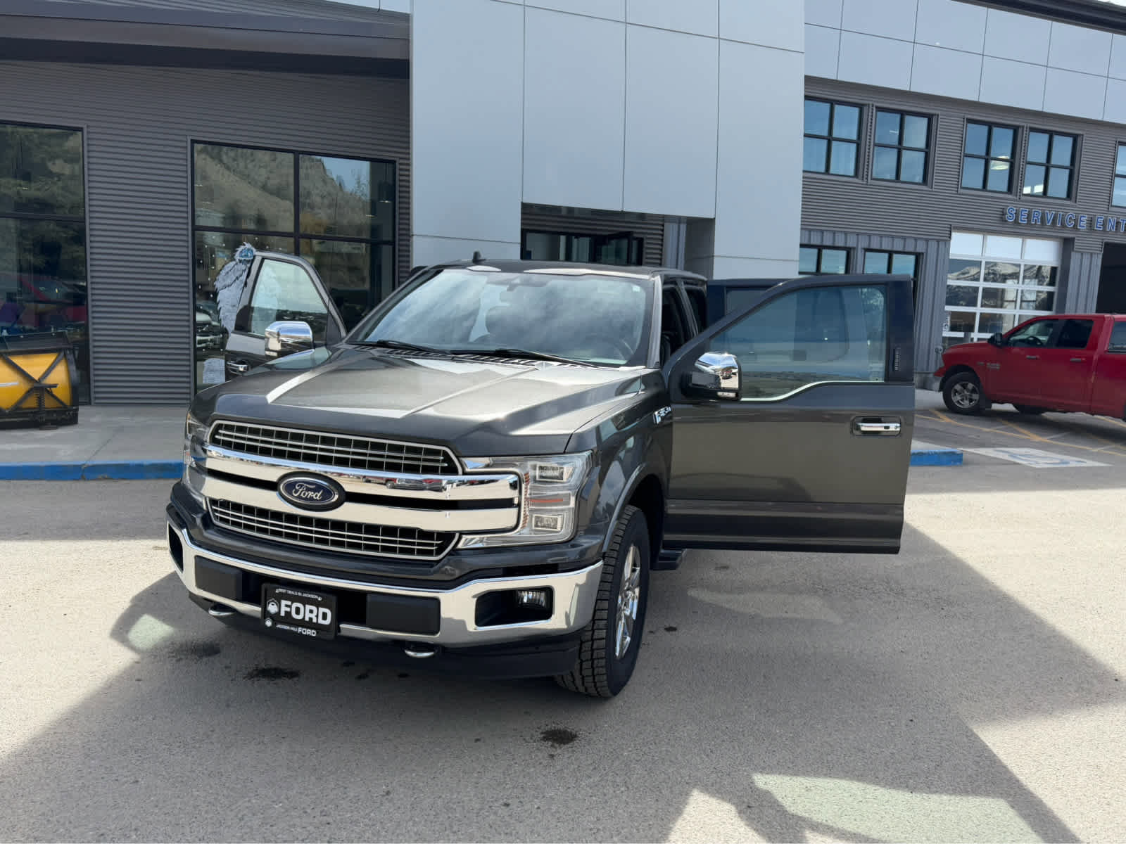 Used 2019 Ford F150 Lariat w/ Equipment Group 502A Luxury image 24