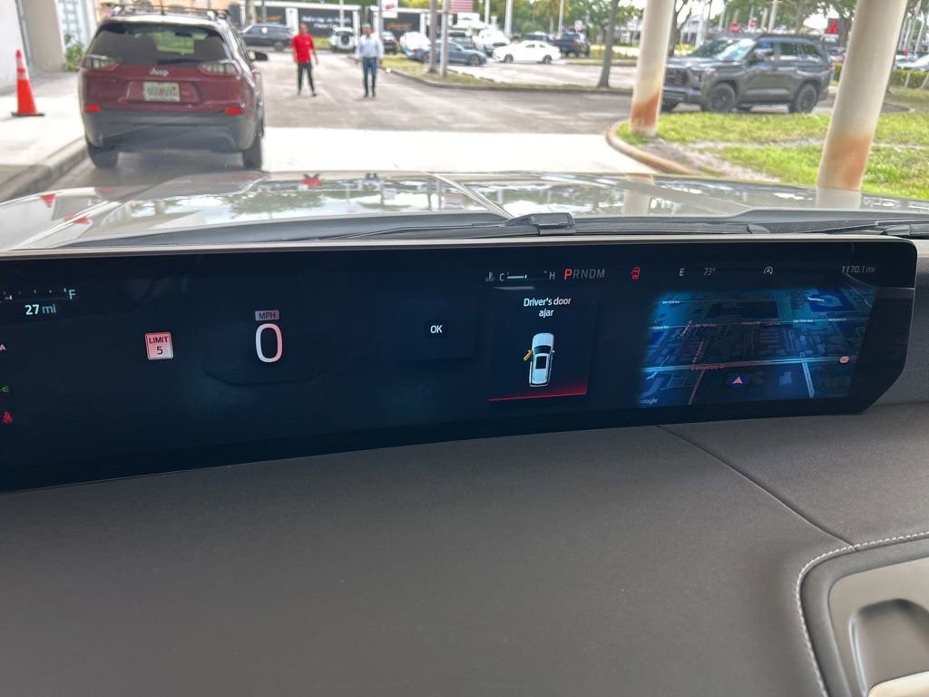 Used 2025 Ford Expedition Platinum image 66