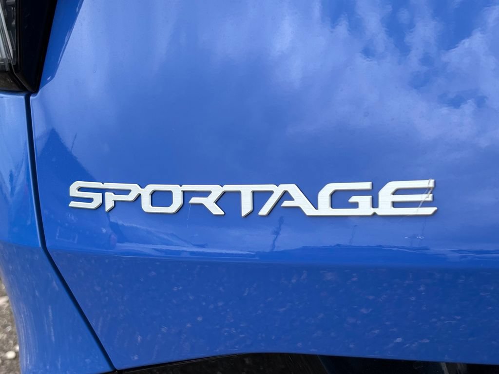New 2026 Kia Sportage SX FWD image 10