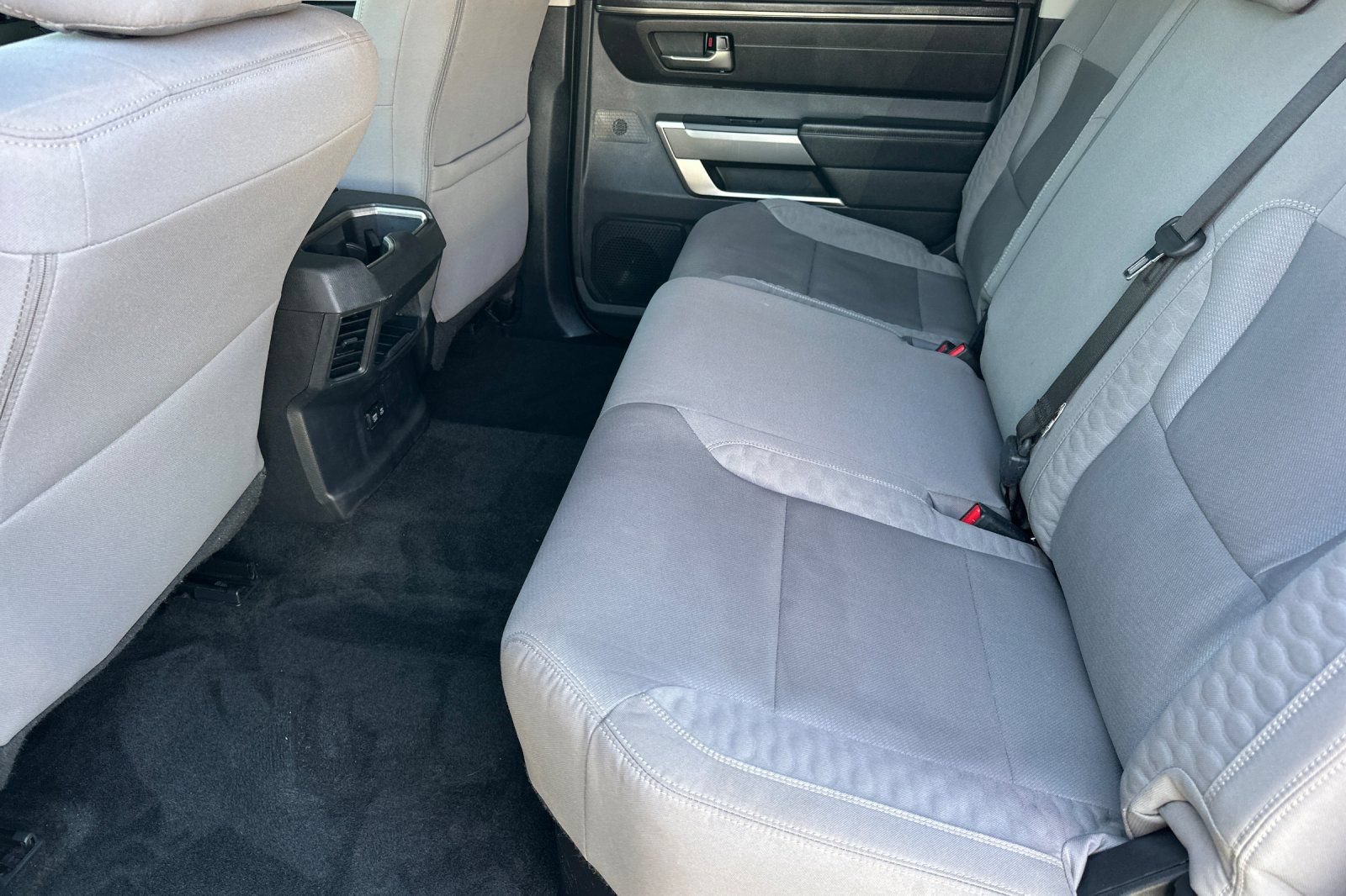 Used 2024 Toyota Tundra SR5 w/ SR5 Convenience Package AWD/4WD image 12