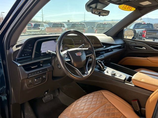 Used 2021 Cadillac Escalade ESV Premium Luxury w/ Performance Package image 3