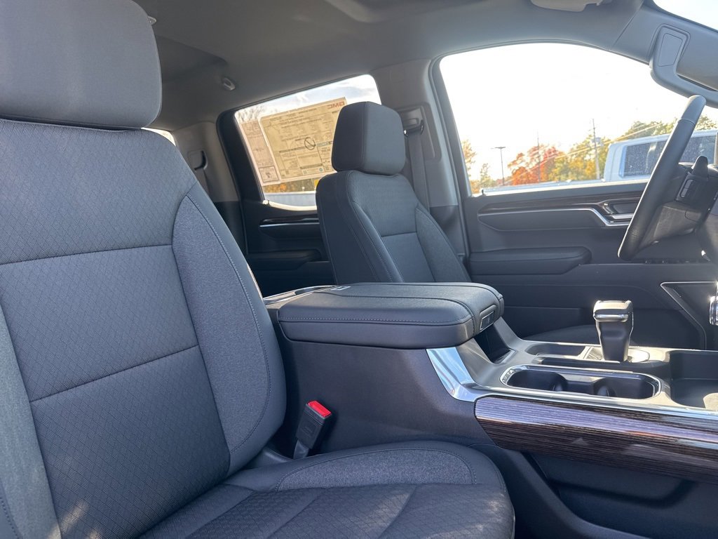 New 2026 GMC Sierra 1500 Elevation image 11