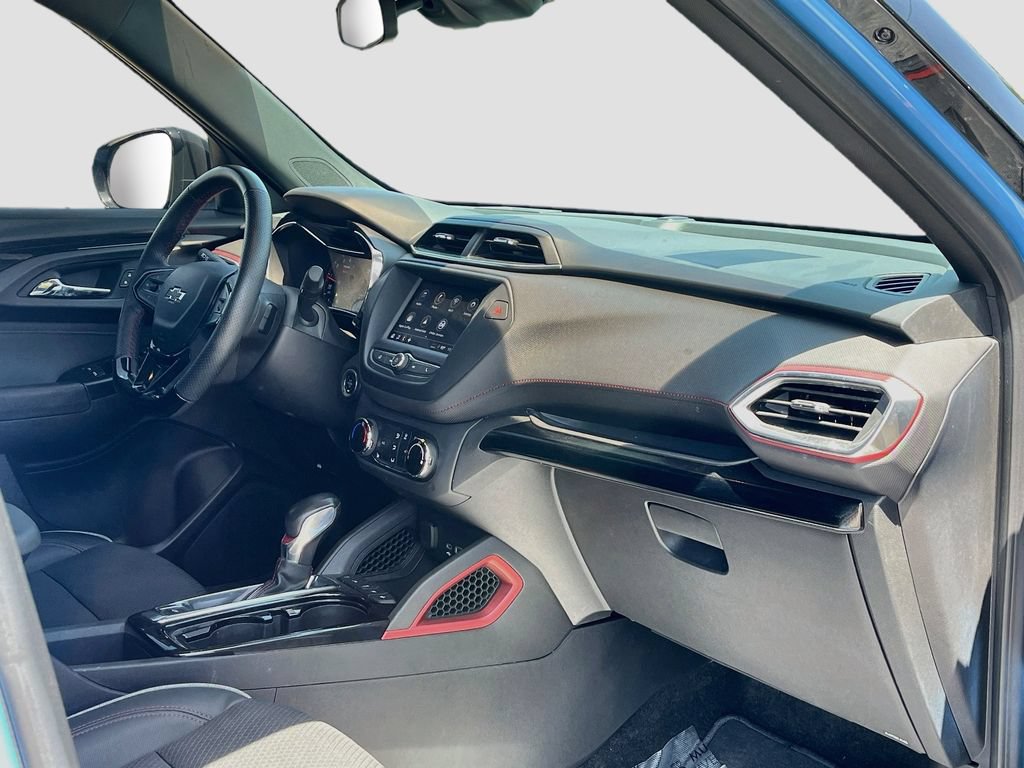 Used 2023 Chevrolet TrailBlazer RS FWD image 27